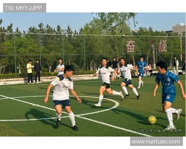 中能足球队奋勇争先努力拼搏展现青春风采与团队精神